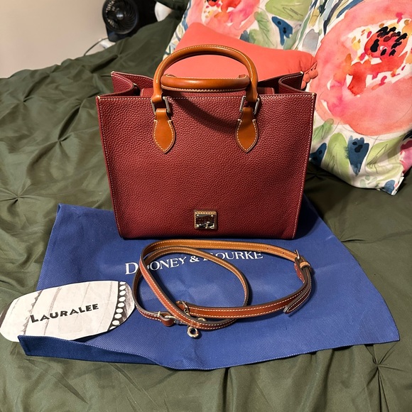 Dooney & Bourke Janine - Picture 1 of 12